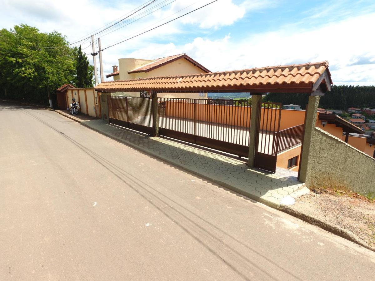 Chales Duas Irmas Serra Negra  Luaran gambar